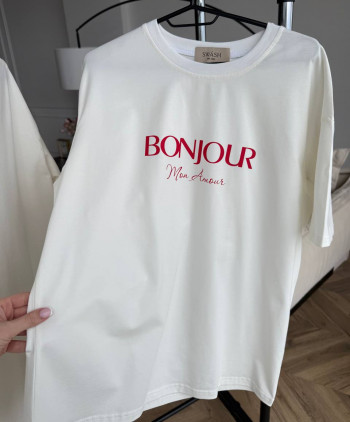 29 Футболка молочна bonjour